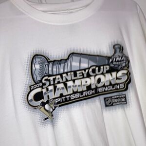 Vintage NHL REEBOK Pittsburgh Penguins 2009 STANLEY CUP T Shirt Mens 2XL